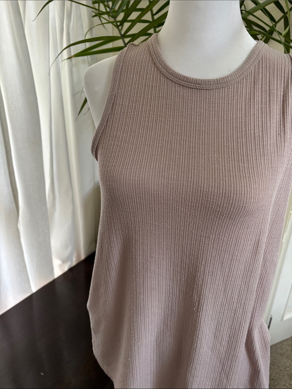 Old Navy Ribbed Tank Top - Dusty Mauve